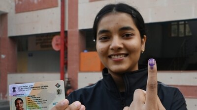 First-time voter Srishti Singh displays her inked finger after voting at Dwarka during the Delhi assembly polls on Wednesday. Voting is taking place across 13,766 stations in the city’s 70 constituencies, with 699 candidates in the fray. (HT Photo/ Vipin Kumar) First-time voter Srishti Singh displays her inked finger after voting at Dwarka during the Delhi assembly polls on Wednesday. Voting is taking place across 13,766 stations in the city’s 70 constituencies, with 699 candidates in the fray. (HT Photo/ Vipin Kumar)