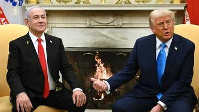 US President Donald Trump (R) meets with Israel's Prime Minister Benjamin Netanyahu in the Oval Office of the White House in Washington, DC, on February 4, 2025. (AFP) US President Donald Trump (R) meets with Israel's Prime Minister Benjamin Netanyahu in the Oval Office of the White House in Washington, DC, on February 4, 2025. (AFP)