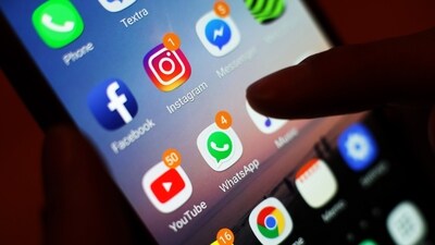 File photo of social media apps displayed on a mobile phone screen. (File Photo) File photo of social media apps displayed on a mobile phone screen. (File Photo)