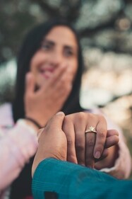 Plan a grand gesture. (Pexels) Plan a grand gesture. (Pexels)
