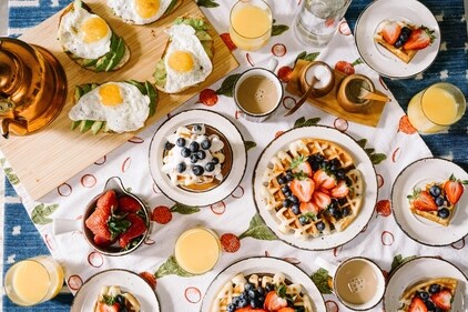 While breakfast is considered to be the most important meal of the day, in our busy schedule it takes quite an effort to decide what to have every morning. If you stock your pantry with some healthy essentials, then deciding what you want for breakfast is easy and putting it together seems easier. (Photo by Rachel Park on Unsplash) While breakfast is considered to be the most important meal of the day, in our busy schedule it takes quite an effort to decide what to have every morning. If you stock your pantry with some healthy essentials, then deciding what you want for breakfast is easy and putting it together seems easier. (Photo by Rachel Park on Unsplash)