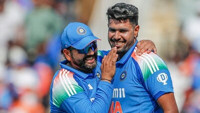 Nagpur, Feb 06 (ANI): India's Harshit Rana and captain Rohit Sharma celebrate a wicket during the 1st ODI match against England, at VCA stadium in Nagpur on Thursday. (ANI Photo) (Surjeet Yadav) Nagpur, Feb 06 (ANI): India's Harshit Rana and captain Rohit Sharma celebrate a wicket during the 1st ODI match against England, at VCA stadium in Nagpur on Thursday. (ANI Photo) (Surjeet Yadav)