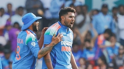 Bethell fell to Ravindra Jadeja in the 43rd over. Jadeja and debutant Harshit Rana took three wickets each. (BCCI - X) Bethell fell to Ravindra Jadeja in the 43rd over. Jadeja and debutant Harshit Rana took three wickets each. (BCCI - X)