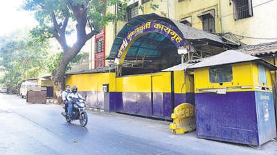 Mumbai, India - May 11, 2020:Mumbai Central Jail during the COVID 19 pandemic at Arthur Road in Mumbai, India, on Monday, May 11, 2020. (Photo by Anshuman Poyrekar/Hindustan Times) (Anshuman Poyrekar/HT Photo) Mumbai, India - May 11, 2020:Mumbai Central Jail during the COVID 19 pandemic at Arthur Road in Mumbai, India, on Monday, May 11, 2020. (Photo by Anshuman Poyrekar/Hindustan Times) (Anshuman Poyrekar/HT Photo)
