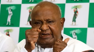 HD Deve Gowda. (PTI) HD Deve Gowda. (PTI)