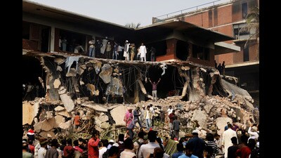 Protesters and observers at the demolished residence of Sheikh Mujibur Rahman, father of the former PM Sheikh Hasina in Dhaka. (REUTERS) Protesters and observers at the demolished residence of Sheikh Mujibur Rahman, father of the former PM Sheikh Hasina in Dhaka. (REUTERS)
