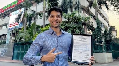 Sharan Hegde celebrates as 1% Club gets SEBI's RIA license. (Instagram/@financewithsharan) Sharan Hegde celebrates as 1% Club gets SEBI's RIA license. (Instagram/@financewithsharan)
