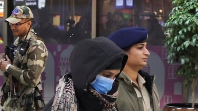 Some Indian nationals, who were allegedly living illegally in the United States, were deported and arrived at Ahmedabad Airport, Gujarat, on Thursday, February 6, 2025. In the picture, security personnel escort the deportees from the airport. (Reuters)