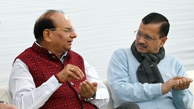 Delhi Lieutenant Governor Vinai Kumar Saxena and former chief minister Arvind Kejriwal. (File image) (Hindustan Times) Delhi Lieutenant Governor Vinai Kumar Saxena and former chief minister Arvind Kejriwal. (File image) (Hindustan Times)