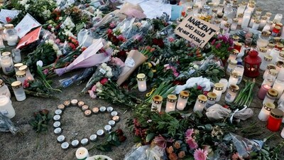 In the wake of Sweden's bloodiest mass shooting this week, the government said on Friday that it will present a measure to change the country's gun laws and limit access to semi-automatic weapons. (REUTERS/Kuba Stezycki   )