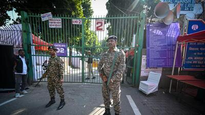 Security personnel deployed outside a strongroom that stores EVMs on Thursday. (Sanchit Khanna/HT photo) Security personnel deployed outside a strongroom that stores EVMs on Thursday. (Sanchit Khanna/HT photo)