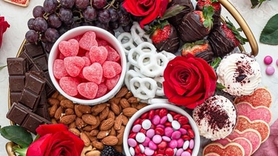 Valentine's Day Dessert Board Valentine's Day Dessert Board