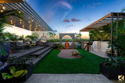 Transform your terrace with unique landscaping ideas for a serene nature escape at home without artificial greens. (Photo by the architects diary)