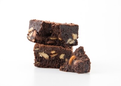 A rich, velvety chocolate fudge loaded with crunchy walnuts. (Freepik) A rich, velvety chocolate fudge loaded with crunchy walnuts. (Freepik)