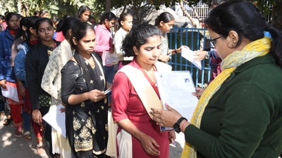 The deadline to apply for the 2025 civil services preliminary test has been extended by the Union Public Service Commission (UPSC) to February 18. (Santosh Kumar/ Hindustan Times/representative )