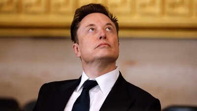 Elon Musk fires back after Reddit users call for public execution of DOGE staff in violent posts (Photo by Chip Somodevilla / POOL / AFP) (AFP) Elon Musk fires back after Reddit users call for public execution of DOGE staff in violent posts (Photo by Chip Somodevilla / POOL / AFP) (AFP)