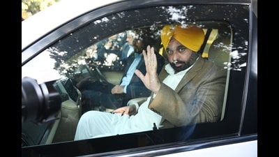 Punjab CM Bhagwant Mann leaves AAP national convener Arvind Kejriwal’s residence in New Delhi after a meeting on Saturday. (Vipin Kumar/HT) Punjab CM Bhagwant Mann leaves AAP national convener Arvind Kejriwal’s residence in New Delhi after a meeting on Saturday. (Vipin Kumar/HT)