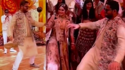 Jeet Adani wed Diva Shah in a private Ahmedabad ceremony, attended by close family and friends. (X/@hvgoenka) Jeet Adani wed Diva Shah in a private Ahmedabad ceremony, attended by close family and friends. (X/@hvgoenka)