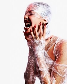 Model Alicia Kaur poses for photographer Abheet Gidwani (Photo: Abheet Gidwani) Model Alicia Kaur poses for photographer Abheet Gidwani (Photo: Abheet Gidwani)
