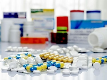 Though about 300 billion dollars have been spent worldwide over the last 15 years on development of cancer drugs, the medicines have not increased the lifespans of cancer patients substantially. (Shutterstock) Though about 300 billion dollars have been spent worldwide over the last 15 years on development of cancer drugs, the medicines have not increased the lifespans of cancer patients substantially. (Shutterstock)