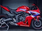The bookings amounts for the Honda CBR650R and CB650R vary in different cities across India.