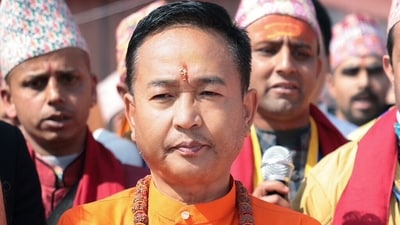 Mahakumbh Mela: Sikkim Chief Minister Prem Singh Tamang offered prayers at Triveni Sangam during the ongoing ‘MahaKumbh’ in Prayagraj on Sunday. (ANI) Mahakumbh Mela: Sikkim Chief Minister Prem Singh Tamang offered prayers at Triveni Sangam during the ongoing ‘MahaKumbh’ in Prayagraj on Sunday. (ANI)