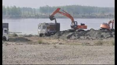 The action was directed by Mohali deputy commissioner (DC) Aashika Jain, who reiterated the district’s zero-tolerance policy towards such activities. (HT File photo for representation)