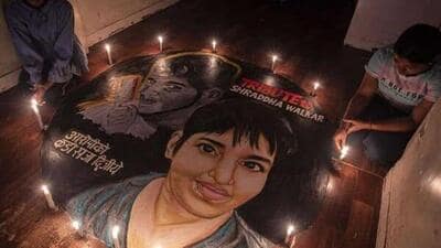 The murder of Shraddha Walkar came to light on November 8, 2022, when the Mumbai Police approached the Delhi Police saying that her father, Vikas Walkar, had filed a missing complaint about his daughter. The murder of Shraddha Walkar came to light on November 8, 2022, when the Mumbai Police approached the Delhi Police saying that her father, Vikas Walkar, had filed a missing complaint about his daughter.