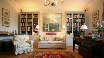 Embrace the traditional decor with a redefined modern twist for contemporary, compact homes. (Shutterstock) Embrace the traditional decor with a redefined modern twist for contemporary, compact homes. (Shutterstock)