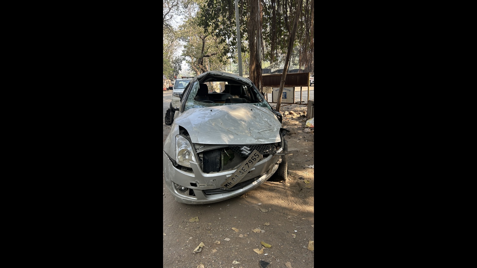 Teen dies, friend critically injured in Coastal Road car crash | Mumbai ...