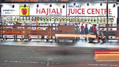 Asma Farid Noorani, the owner of Mumbai’s 54-year-old Haji Ali Juice Centre, has filed trademark dispute cases against several outlets across the country that allegedly used the name of his establishment without authorisation. (Satyabrata Tripathy/HT) Asma Farid Noorani, the owner of Mumbai’s 54-year-old Haji Ali Juice Centre, has filed trademark dispute cases against several outlets across the country that allegedly used the name of his establishment without authorisation. (Satyabrata Tripathy/HT)