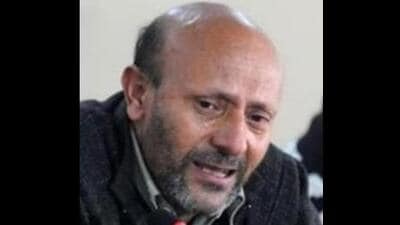 Baramulla MP Abdul Rashid Sheikh, popularly known as Engineer Rashid, on Monday got two-day custody parole to attend the ongoing budget session of Parliament on February 11 and 13. (HT file photo)