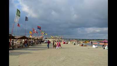 On Monday, highest day temperature in the state was recorded in Prayagraj at 31.1 and Varanasi (BHU) at 31 degrees Celsius. (FOR REPRESENTATION) On Monday, highest day temperature in the state was recorded in Prayagraj at 31.1 and Varanasi (BHU) at 31 degrees Celsius. (FOR REPRESENTATION)