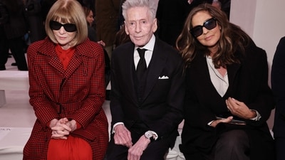 NEW YORK, NEW YORK - FEBRUARY 07: (L-R) Anna Wintour, Calvin Klein, and Kelly Rector attend the Calvin Klein Collection fashion show during February 2025 New York Fashion Week on February 07, 2025 in New York City.   Jamie McCarthy/Getty Images/AFP (Photo by Jamie McCarthy / GETTY IMAGES NORTH AMERICA / Getty Images via AFP) (Getty Images via AFP)