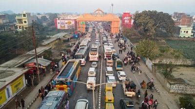 Prayagraj: An aerial view of vehicles stuck on the Prayagraj-Lucknow highway during ongoing Maha Kumbh Mela, in Prayagraj on Thursday, February 10, 2025. (PTI) Prayagraj: An aerial view of vehicles stuck on the Prayagraj-Lucknow highway during ongoing Maha Kumbh Mela, in Prayagraj on Thursday, February 10, 2025. (PTI)