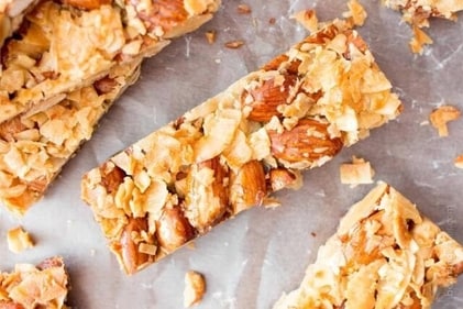 Granola bars made with oats and almonds give a power boost. Granola bars made with oats and almonds give a power boost.