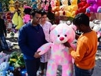 Stuffed toy shop in Lucknow making high sale during Valentine's Week Stuffed toy shop in Lucknow making high sale during Valentine's Week