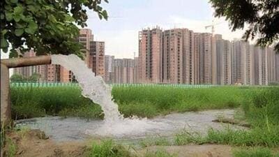 In 2023, as many as 33 group housing societies were found to be allegedly extracting groundwater illegally in Greater Noida West. An environmental compensation of ₹306 crore was also levied by the committee on the errant developers. (HT Archive) In 2023, as many as 33 group housing societies were found to be allegedly extracting groundwater illegally in Greater Noida West. An environmental compensation of ₹306 crore was also levied by the committee on the errant developers. (HT Archive)