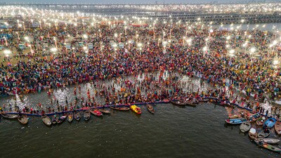 Rush of devotees at the Sangam on the eve of 'Magh Purnima', during the ongoing Maha Kumbh Mela 2025, in Prayagraj, Uttar Pradesh on Tuesday (PTI)