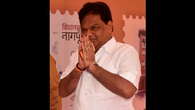 When Rushiraj became unreachable, Tanaji Sawant reportedly contacted chief minister Fadnavis, deputy chief minister Eknath Shinde, and union minister Murlidhar Mohol. (HT) When Rushiraj became unreachable, Tanaji Sawant reportedly contacted chief minister Fadnavis, deputy chief minister Eknath Shinde, and union minister Murlidhar Mohol. (HT)