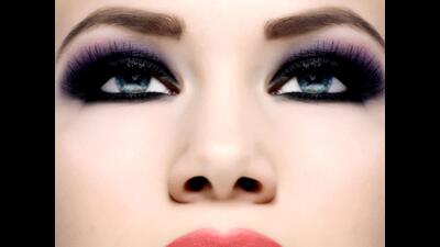 While my friends enjoyed experimenting with lipsticks, eyeliners, and eyeshadows, I instinctively avoided them. They eagerly looked forward to opportunities from birthday celebrations to farewell functions to movie outings when they could happily roam around with their makeup on. (GETTY/ Representational image) While my friends enjoyed experimenting with lipsticks, eyeliners, and eyeshadows, I instinctively avoided them. They eagerly looked forward to opportunities from birthday celebrations to farewell functions to movie outings when they could happily roam around with their makeup on. (GETTY/ Representational image)