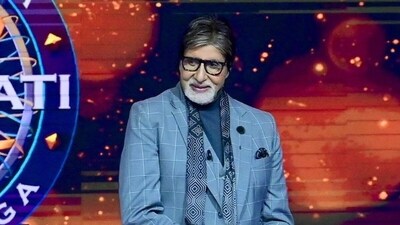 Amitabh Bachchan recalls cleaning the house as a punishment in his childhood. Amitabh Bachchan recalls cleaning the house as a punishment in his childhood.