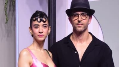Saba Azad hit back at troll who targeted her for being Hrithik Roshan's girlfriend. Saba Azad hit back at troll who targeted her for being Hrithik Roshan's girlfriend.