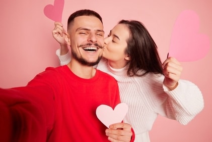 Happy Kiss day to all the lovers! (Shutterstock)