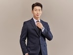 Kim Rieul, modern hanbok designer who has created outfits for K-pop idols like BTS and MONSTA X, passed away on the night of 11th February. Kim Rieul, modern hanbok designer who has created outfits for K-pop idols like BTS and MONSTA X, passed away on the night of 11th February.
