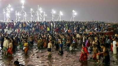 Pilgrims take a holy dip in Sangam, the confluence of Ganges, Yamuna and mythical Saraswati rivers, on the occasion of Maghi Purnima during the Maha Kumbh Mela festival in Prayagraj on February 12, 2025. (Photo by Niharika KULKARNI / AFP) (AFP) Pilgrims take a holy dip in Sangam, the confluence of Ganges, Yamuna and mythical Saraswati rivers, on the occasion of Maghi Purnima during the Maha Kumbh Mela festival in Prayagraj on February 12, 2025. (Photo by Niharika KULKARNI / AFP) (AFP)