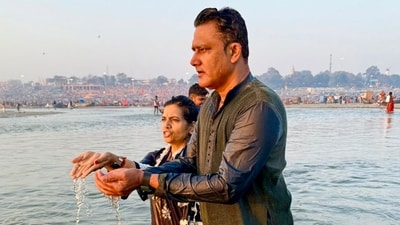 Former Indian cricket captain Anil Kumble prays after taking holy dip at the Sangam on Maghi Purnima, during the ongoing Maha Kumbh Mela 2025, in Prayagraj. (@anilkumble1074 ) Former Indian cricket captain Anil Kumble prays after taking holy dip at the Sangam on Maghi Purnima, during the ongoing Maha Kumbh Mela 2025, in Prayagraj. (@anilkumble1074 )