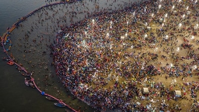 Rush of devotees at the Sangam on the eve of 'Magh Purnima', during the ongoing Mahakumbh Mela in Prayagraj. (PTI) Rush of devotees at the Sangam on the eve of 'Magh Purnima', during the ongoing Mahakumbh Mela in Prayagraj. (PTI)