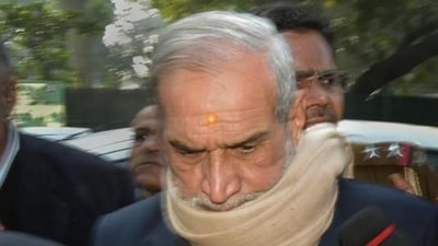 Sajjan Kumar (PTI) Sajjan Kumar (PTI)