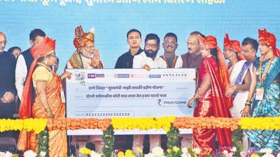 Struggling to balance the books after launching several populist schemes, such as the Majhi Ladki Bahin Yojana, ahead of last year’s assembly elections, the state government will cut spending by 5-30% across various departments. (Praful Gangurde/HT Photo) Struggling to balance the books after launching several populist schemes, such as the Majhi Ladki Bahin Yojana, ahead of last year’s assembly elections, the state government will cut spending by 5-30% across various departments. (Praful Gangurde/HT Photo)